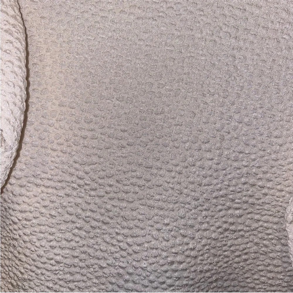 Express White Textured Ruffle Blouse - Picture 5 of 6